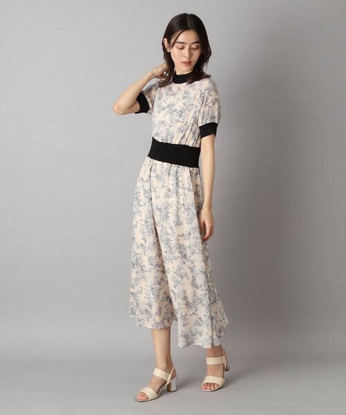 DRESSTERIOR（ドレステリア）の「バンドストラップサンダル（サンダル・レディース・ベージュ系その他7/ブラック・60/70/80）」の8枚目の写真