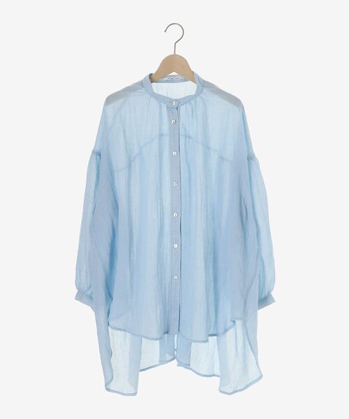 le.coeur blanc（ルクールブラン）の「シアーガーゼバックギャザーシャツ（シャツ/ブラウス・レディース・オフホワイト/サックスブルー/ベージュ/チャコールグレー・38）」の5枚目の写真