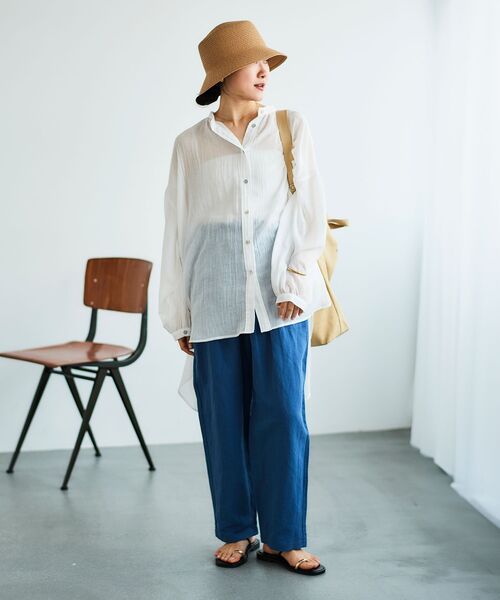 le.coeur blanc（ルクールブラン）の「シアーガーゼバックギャザーシャツ（シャツ/ブラウス・レディース・オフホワイト/サックスブルー/ベージュ/チャコールグレー・38）」の20枚目の写真
