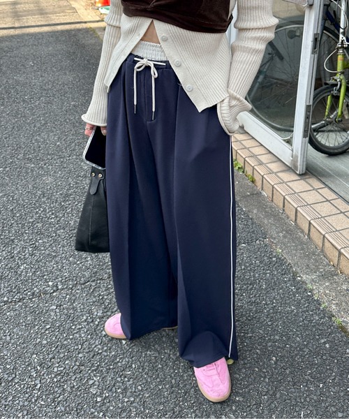 PILIT(ピリット)の「ウエストレイヤード ラインイージーパンツ(その他パンツ・レディース・ブラック/グリーン/イエロー/ネイビー・MEDIUM)」の3枚目の写真