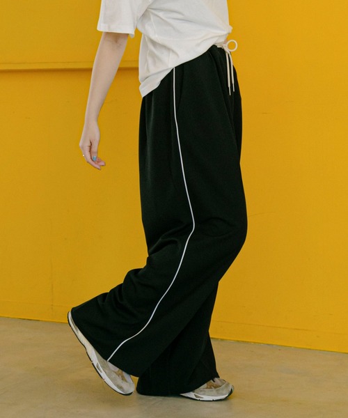 PILIT(ピリット)の「ウエストレイヤード ラインイージーパンツ(その他パンツ・レディース・ブラック/グリーン/イエロー/ネイビー・MEDIUM)」の1枚目の写真