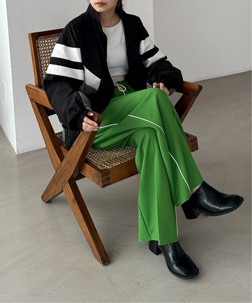 PILIT(ピリット)の「ウエストレイヤード ラインイージーパンツ(その他パンツ・レディース・ブラック/グリーン/イエロー/ネイビー・MEDIUM)」の6枚目の写真