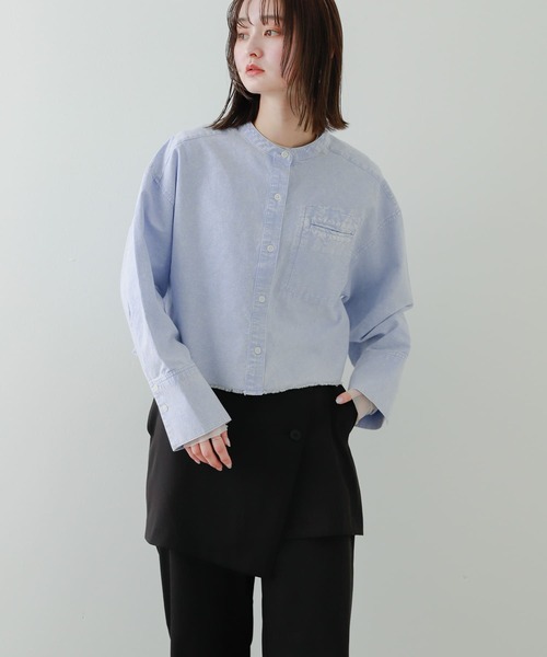 SENSE OF PLACE by URBAN RESEARCH(センスオブプレイスバイアーバンリサーチ)の「クロップドケミカルウォッシュシャツ(シャツ/ブラウス・レディース・グレー/ライトブルー・ONE)」の4枚目の写真