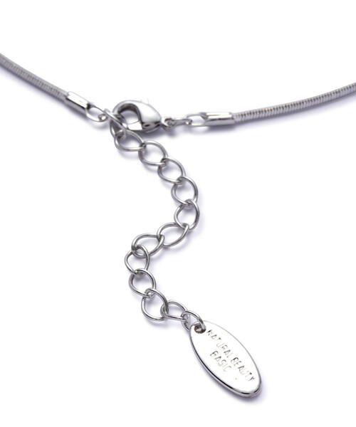 NATURAL BEAUTY BASIC（ナチュラルビューティーベーシック）の「メタルリボンチョーカー（チョーカー・レディース・ゴールド/シルバー・ﾌﾘ-）」の8枚目の写真