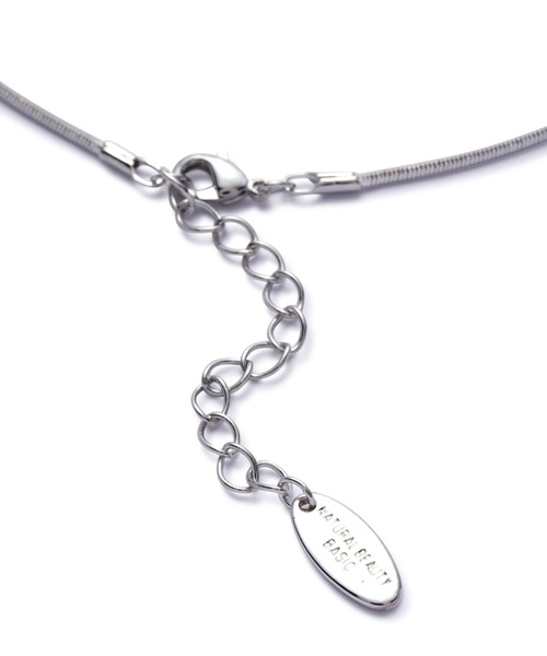 NATURAL BEAUTY BASIC（ナチュラルビューティーベーシック）の「メタルリボンチョーカー（チョーカー・レディース・ゴールド/シルバー・ﾌﾘ-）」の3枚目の写真