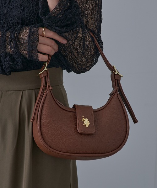 U.S. POLO ASSN.(ユーエスポロアッスン)の「【U.S. POLO ASSN.】≪別注≫ 3WAY Half Moon Bag / ハーフムーンショルダーバッグ ハンドバッグ(ショルダーバッグ・レディース・ブラック/グレイッシュベージュ/ライトグレー/グリーン/ベージュ/ブラウン・FREE)」の3枚目の写真