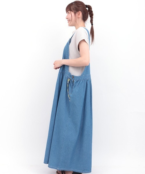 チチカカ（チチカカ）の「デニムジャンパースカート【大きいサイズ】（ジャンパースカート・レディース・ブルー/インディゴブルー・3L）」の8枚目の写真