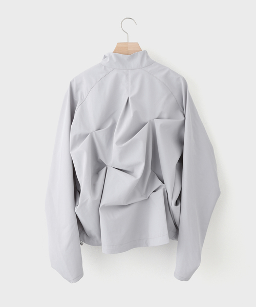 NACHE(ナチェ)の「【Geek Office / ギークオフィス】NACHE / ナチェ ピンタック ウィンド ブレイカー(その他アウター・メンズ・ブラック/グレー・FREE)」の3枚目の写真