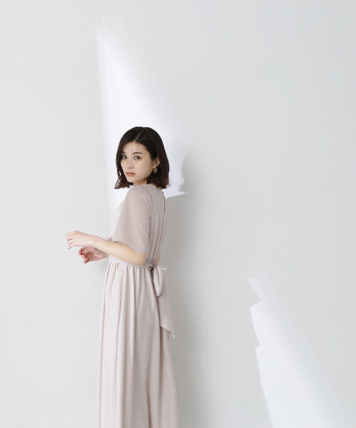 NATURAL BEAUTY BASIC(ナチュラルビューティーベーシック)の「◇カシュクールバックリボンワンピース(ワンピース・レディース・チャコールグレー/ベージュ/ダークブルー・P/S/SMALL/MEDIUM)」の22枚目の写真