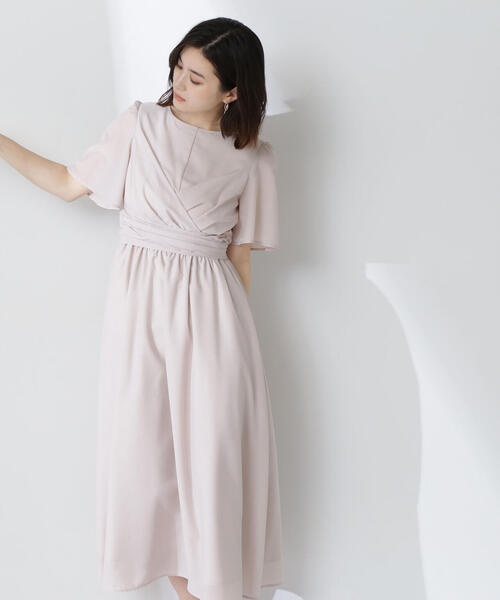 NATURAL BEAUTY BASIC(ナチュラルビューティーベーシック)の「◇カシュクールバックリボンワンピース(ワンピース・レディース・チャコールグレー/ベージュ/ダークブルー・P/S/SMALL/MEDIUM)」の2枚目の写真