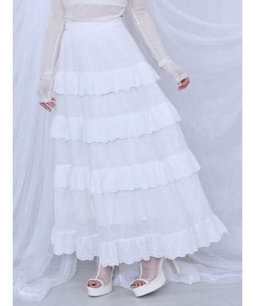 EATME(イートミー)の「ラッフルティアードロングスカート(スカート・レディース・オフホワイト/ブラック・FREE)」の6枚目の写真