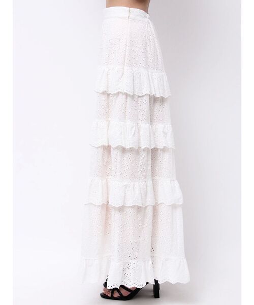 EATME(イートミー)の「ラッフルティアードロングスカート(スカート・レディース・オフホワイト/ブラック・FREE)」の22枚目の写真