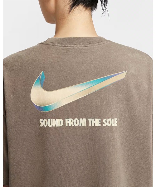 NIKE(ナイキ)の「NIKE/ナイキ WS NSW OSFVLS/STシャツ Tシャツ HF9692-214/HF9692-527(Tシャツ/カットソー・レディース・ライラック/ライトブラウン・M/S)」の5枚目の写真