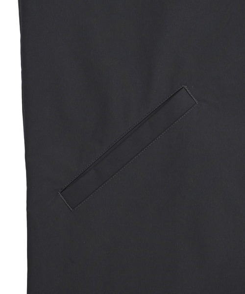 NEW BALANCE（ニューバランス）の「コーチシャツ（シャツ/ブラウス・メンズ・グレイッシュベージュ/ブラック/パープル・XX-LARGE/X-LARGE/LARGE/MEDIUM/SMALL）」の11枚目の写真