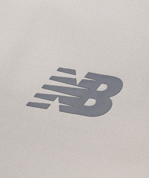 NEW BALANCE（ニューバランス）の「コーチシャツ（シャツ/ブラウス・メンズ・グレイッシュベージュ/ブラック/パープル・XX-LARGE/X-LARGE/LARGE/MEDIUM/SMALL）」の20枚目の写真