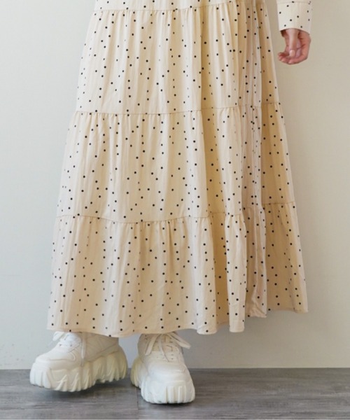 gossip!ロサンゼルス(ゴシップロサンゼルス)の「カシュクールデザイン ティアードワンピース(ワンピース・レディース・ライトベージュ/ブラック・FREE)」の6枚目の写真