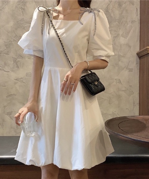 リボン デザイン スクエアネック バルーン フレアワンピース  