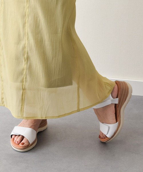 inter-chaussures(インターショシュール)の「【Marila】ラウンドトウウエッジソールサンダル(E52110)(サンダル・レディース・イエロー/ホワイト・36/37/38/39/35)」の9枚目の写真