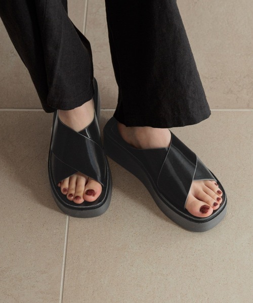 LOWRYS FARM（ローリーズファーム）の「カンドウフィットクロスサンダル　 283658（サンダル・レディース・シルバー/ブラウン/ブラック/アイボリー・MEDIUM/LARGE）」の10枚目の写真