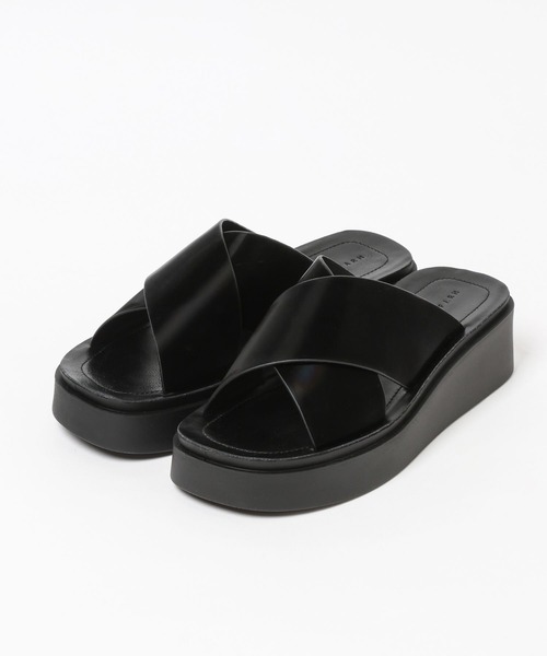 LOWRYS FARM（ローリーズファーム）の「カンドウフィットクロスサンダル　 283658（サンダル・レディース・シルバー/ブラウン/ブラック/アイボリー・MEDIUM/LARGE）」の18枚目の写真