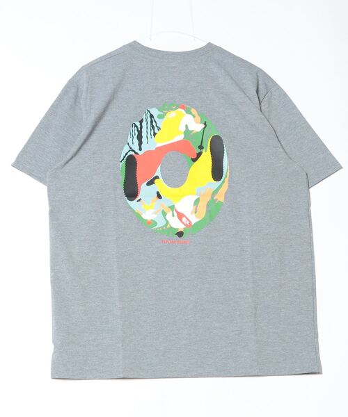 THE NORTH FACE(ザノースフェイス)の「ザ ノース フェイス THE NORTH FACE S/S ES Circulation Tee_ショートスリーブイーエスサーキュレーションティー(Tシャツ/カットソー・メンズ・ブラック/ホワイト/グレー・M/L/LL/S)」の4枚目の写真