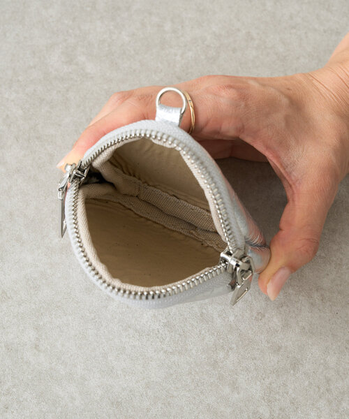 BEARDSLEY(ビアズリー)の「《MARCO MASI》3連マルチショルダーバッグ(ポーチ・レディース・ブラック/アイボリー・FREE)」の9枚目の写真