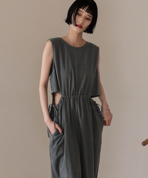 LOWRYS FARM(ローリーズファーム)の「バックリボンオールインワン 323525(サロペット/オーバーオール・レディース・チャコールグレー/アイボリー/ブラック/ベージュ系その他・FREE)」の16枚目の写真