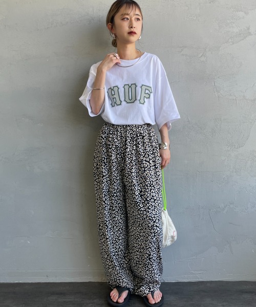 HUF（ハフ）の「[HUF/ハフ] GIANT ショートスリーブTシャツ（Tシャツ/カットソー・レディース・ホワイト/ブラック・M/L）」の9枚目の写真
