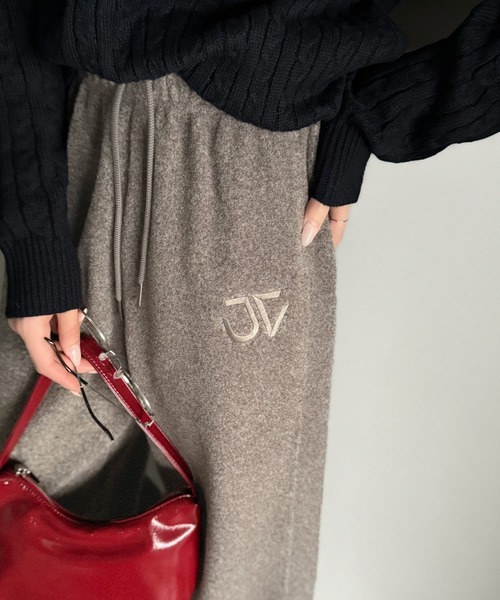 Java（ジャバ）の「《JaVaジャバコラボ》ぬくぬく暖か。裾ドロストロゴ刺繍ミックスフリースパンツ（スウェットパンツ・メンズ・グレー/ベージュ/ブラウン・MEDIUM/SMALL/X-LARGE/LARGE）」の18枚目の写真