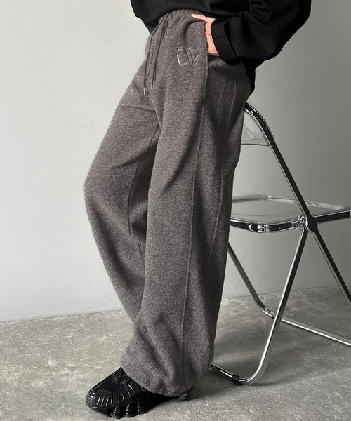 Java（ジャバ）の「《JaVaジャバコラボ》ぬくぬく暖か。裾ドロストロゴ刺繍ミックスフリースパンツ（スウェットパンツ・メンズ・グレー/ベージュ/ブラウン・MEDIUM/SMALL/X-LARGE/LARGE）」の4枚目の写真