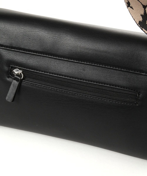 BAYFLOW（ベイフロー）の「[500mlのペットボトルが入る]レオパードボディバッグ（ショルダーバッグ・レディース・アイボリー/ブラック・FREE）」の12枚目の写真