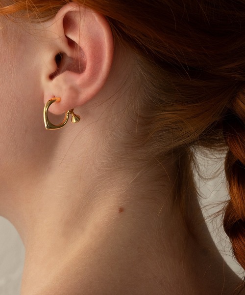 VATSURICA（バツリカ）の「〈VATSURICA〉メタル フープ イヤリング（イヤリング・レディース・ゴールド/シルバー・FREE）」の3枚目の写真