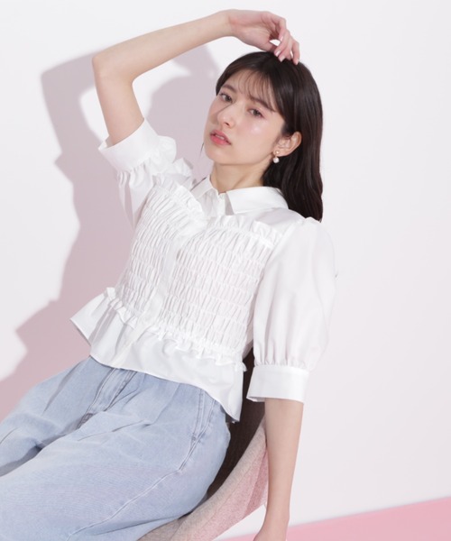 JILL by JILL STUART(ジルバイジルスチュアート)の「◇ビスチェ風シャーリングブラウス(シャツ/ブラウス・レディース・ホワイト/ピンク・FREE)」の3枚目の写真