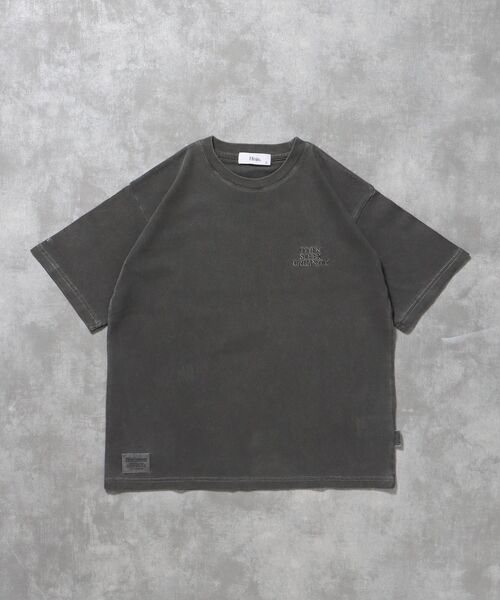 FFEIN（フェイン）の「【FFEIN（フェイン）】フェード刺繍Tシャツ /  Tシャツ 短丈 クルーネック 半袖 ピグメント加工 セットアップ（Tシャツ/カットソー・メンズ・ブラック/ネイビー/ブラウン・LARGE/MEDIUM/SMALL）」の13枚目の写真