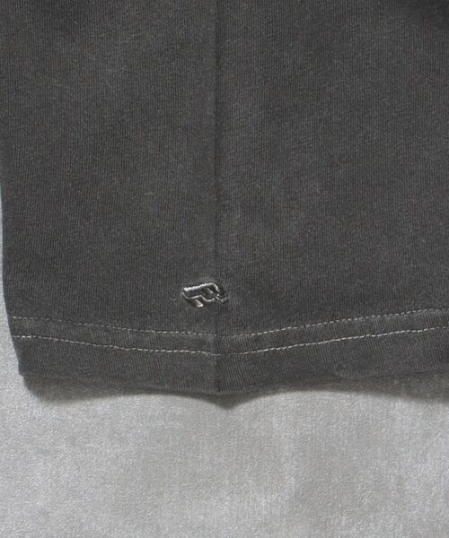 FFEIN（フェイン）の「【FFEIN（フェイン）】フェード刺繍Tシャツ /  Tシャツ 短丈 クルーネック 半袖 ピグメント加工 セットアップ（Tシャツ/カットソー・メンズ・ブラック/ネイビー/ブラウン・LARGE/MEDIUM/SMALL）」の9枚目の写真