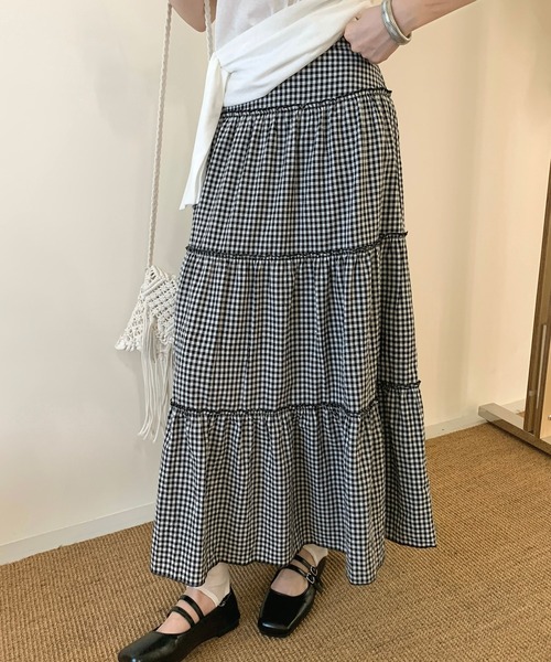L LABEL（エルラベル）の「ロングティアードスカート（スカート・レディース・ブラック×ホワイト/ホワイト/ブラック・SMALL/MEDIUM）」の5枚目の写真