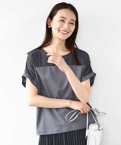 MK MICHEL KLEIN（エムケーミッシェルクラン）の「シアーチェック切替えカットソー/洗える（Tシャツ/カットソー・レディース・アイボリー/グレー・38）」の2枚目の写真