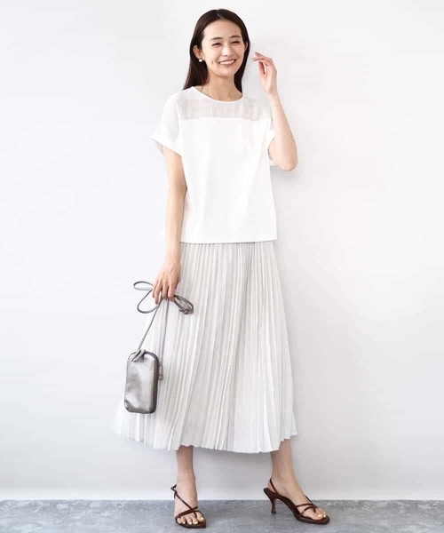 MK MICHEL KLEIN（エムケーミッシェルクラン）の「シアーチェック切替えカットソー/洗える（Tシャツ/カットソー・レディース・アイボリー/グレー・38）」の11枚目の写真