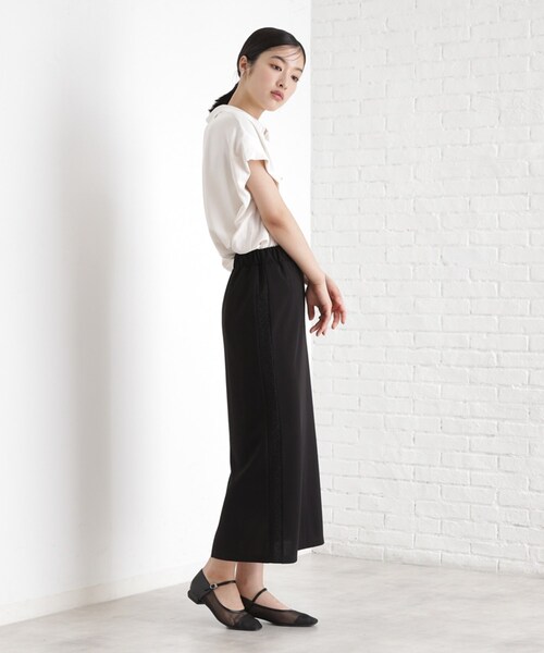 THE SHOP TK （ザ ショップ ティーケー ）の「サイドラメラインタイトスカート【洗濯機OK】（スカート・レディース・ダークブラウン/ブラック・12/13）」の5枚目の写真