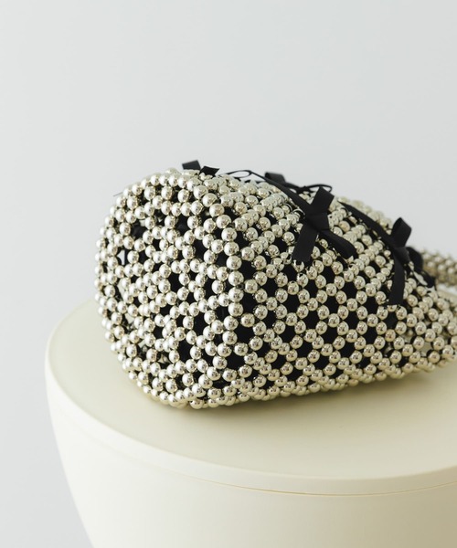RODE SKO（ロデスコ）の「リボンビーズバッグ（ハンドバッグ・レディース・ブラック/グレー・ONE）」の16枚目の写真