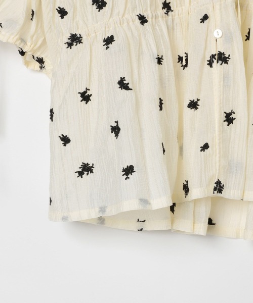 BAYFLOW（ベイフロー）の「[清涼感ある素材感]エンブロイダリーブラウス（シャツ/ブラウス・レディース・ボルドー/オフホワイト/ブラック・FREE）」の20枚目の写真