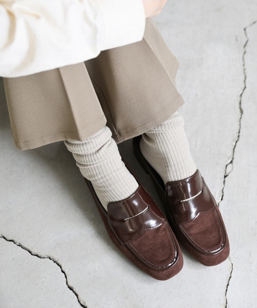 select MOCA(セレクトモカ)の「フェイクスエードヒールローファー(ローファー・レディース・ブラウン/ブラック・LARGE/MEDIUM/SMALL)」の6枚目の写真