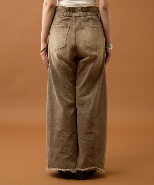 mystic(ミスティック)の「【新色グレーが登場!/嬉しい4サイズ展開!】ウェーブデニム(デニムパンツ・レディース・ブラウン/ブラック/ブルー/グレー・2/1/0/SHORT)」の16枚目の写真