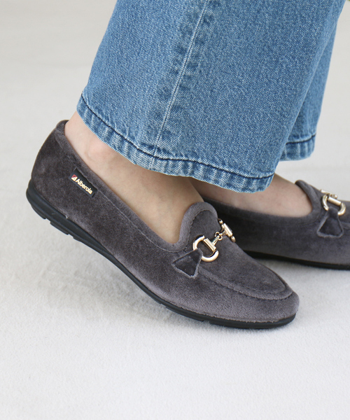 ALBEROLA（アルベローラ）の「【ALBEROLA / アルベローラ】ベロア ビットローファー / フラットシューズ（ローファー・レディース・ブラック/グレー・25/24/23/22）」の17枚目の写真