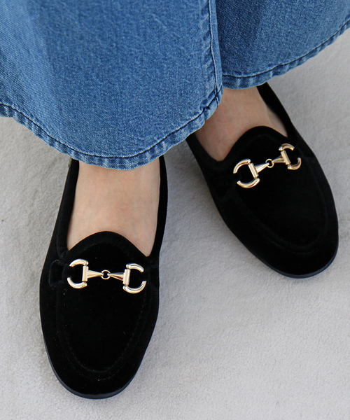 ALBEROLA（アルベローラ）の「【ALBEROLA / アルベローラ】ベロア ビットローファー / フラットシューズ（ローファー・レディース・ブラック/グレー・25/24/23/22）」の18枚目の写真