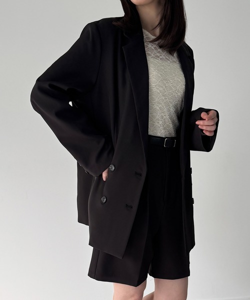 junoah(ジュノア)の「バックリボンテーラードジャケット+ショートパンツSET(セットアップ・レディース・チャコール/ダークブラウン/ブラック・SMALL/MEDIUM/LARGE)」の5枚目の写真