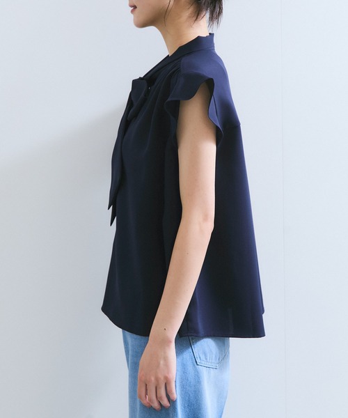 VIS(ビス)の「【WEB限定】【防シワ】フリルフレンチボウタイブラウス/通勤対応(シャツ/ブラウス・レディース・グレー系その他/ピンク/ネイビー・FREE)」の17枚目の写真