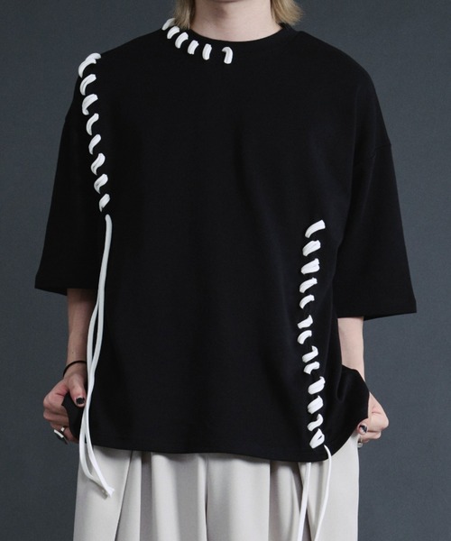 Ellno Loset(エルノロゼット)の「ステッチデザインスムースTシャツ(Tシャツ/カットソー・メンズ・ブラック/オフホワイト・SMALL/MEDIUM/LARGE)」の2枚目の写真