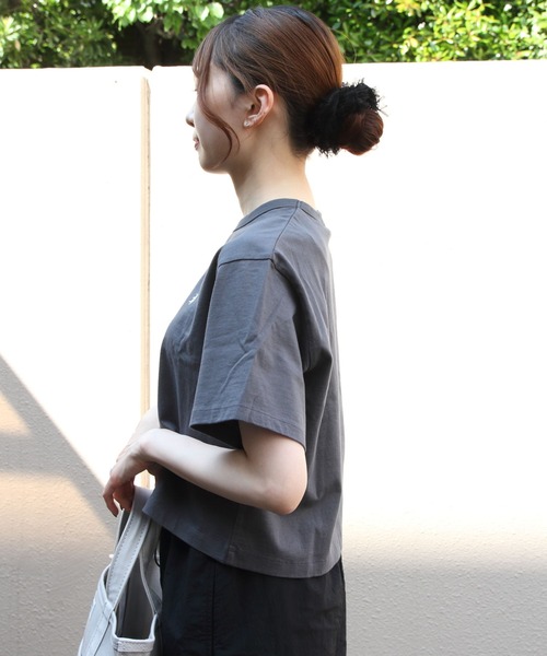 GYMPHLEX(ジムフレックス)の「Gymphlex/ジムフレックス クルーネックプルオーバー CREW NECK PULLOVER GY-C0489 CPJ(Tシャツ/カットソー・レディース・ブラウン/ネイビー/ナチュラル/チャコールグレー・14)」の6枚目の写真