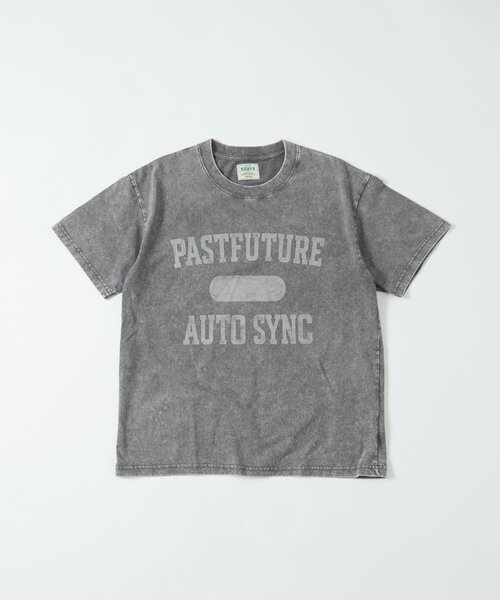 WHO'S WHO gallery(フーズフーギャラリー)の「【KOOKYN】 PASTFUTUREカレッジケミカルウオッシュTEE/3サイズ(Tシャツ/カットソー・レディース・チャコールグレー/グレー/アイボリー・LARGE/SMALL/MEDIUM)」の10枚目の写真